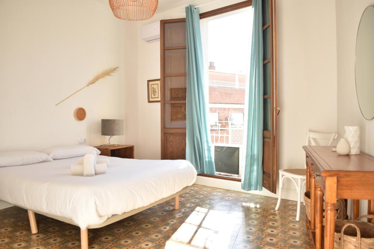 Gran Apartamento Cerca De Ruzafa Valencia Exterior photo