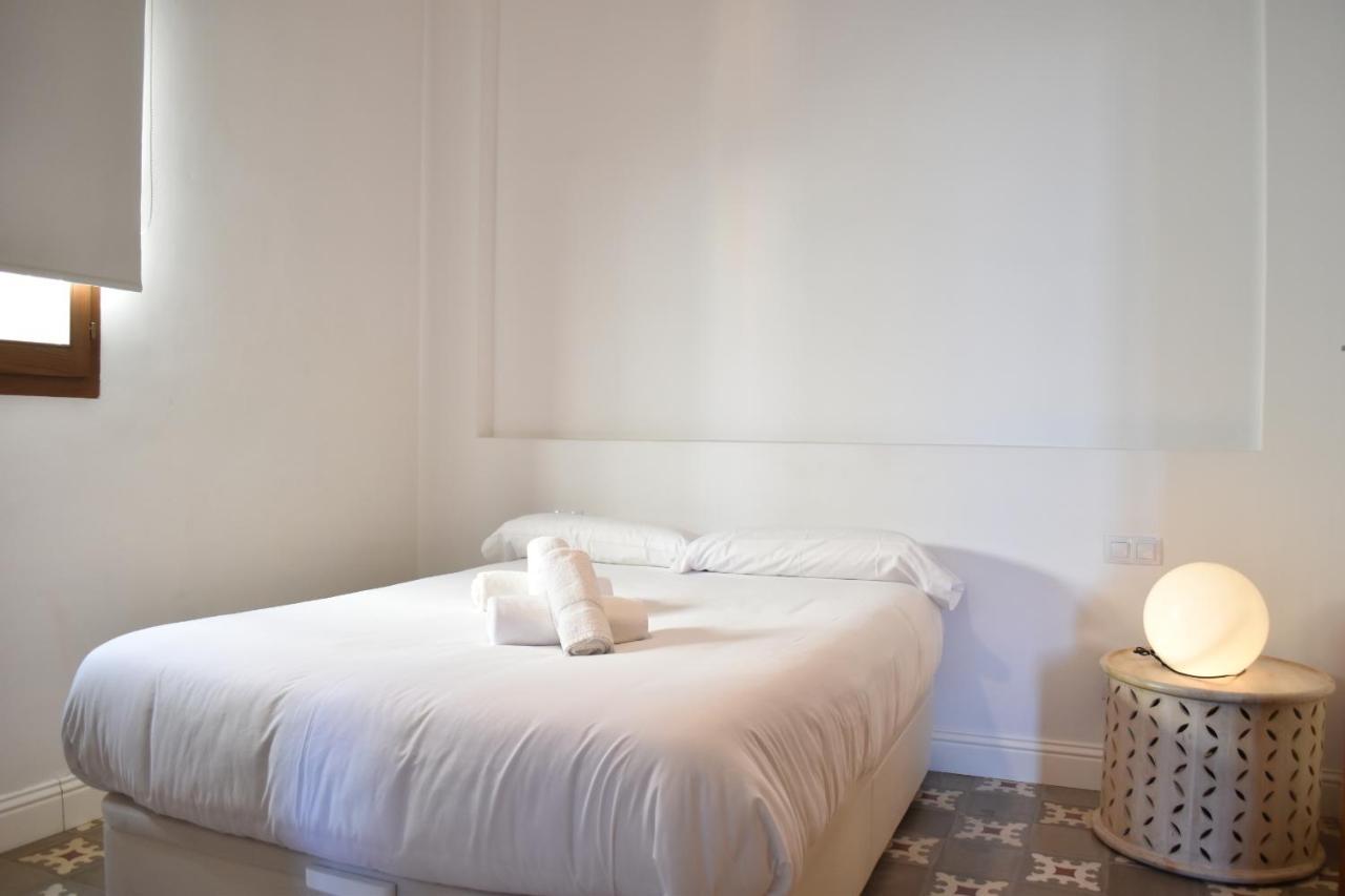 Gran Apartamento Cerca De Ruzafa Valencia Exterior photo